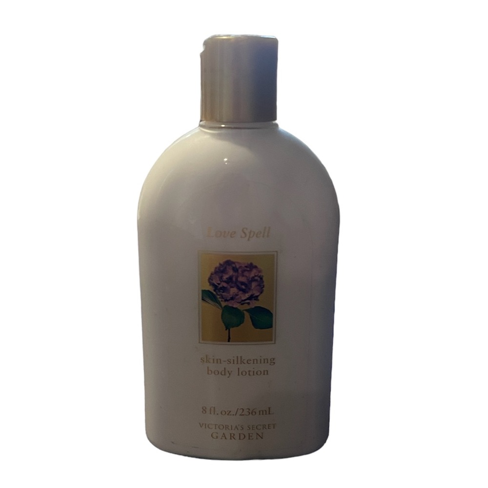 Vintage Original Victoria’s Secret VS LOVE SPELL Lotion - Pre-owned - Half-full